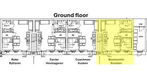 een plan van de begane grond van een gebouw bij MoraTomten - Stallet in Mora