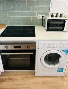 Nhà bếp/bếp nhỏ tại Tavira Happy Stay