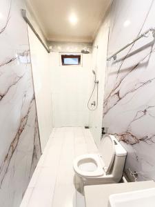 Koupelna v ubytování Thoddoo Retreat Grand