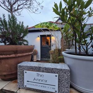 Zahrada ubytování THE ANNEX, Lostwithiel Small Double Bed, Private Parking, Quiet Location