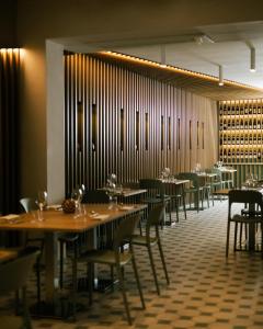 En restaurant eller et andet spisested på Casa Regina 2, nel centro storico di Alba!