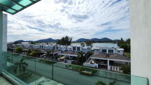 En generel udsigt til bjerge eller udsigt til bjerge taget fra feriehuset