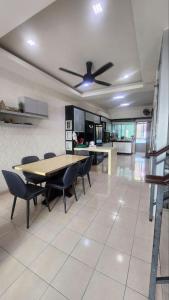 Billede fra billedgalleriet på sunset homestay marina island, lumut perak i Lumut