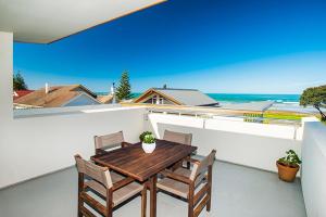 Billede fra billedgalleriet på Beach loft Makorori i Wainui