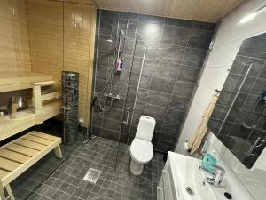 Phòng tắm tại Style 1BR with sauna&balcony +4 ảnh