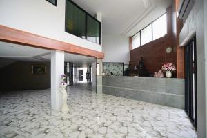 TV/trung tâm giải trí tại CHANTHABURI CENTER