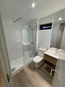 Et badeværelse på Apartment with ocean views