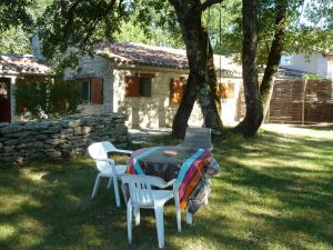 Zahrada ubytování Le gîte de Paxou + 2 fotografie
