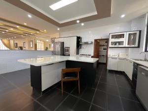 Køkken eller tekøkken på Nyali Golf View Residence