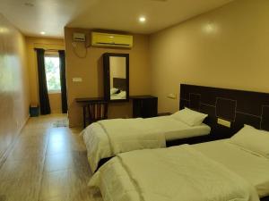 Gallery image of JK Residency Triplicane in Chennai