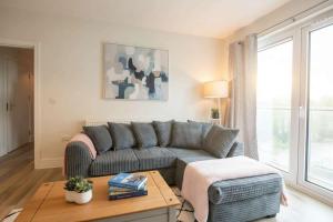 Et opholdsområde på Fantastic 1 Bed Apartment in Crawley