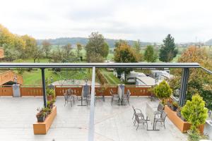 En generel udsigt til bjerge eller udsigt til bjerge taget fra pensionatet