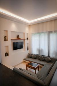 Et tv og/eller underholdning på Villa Niang Ando