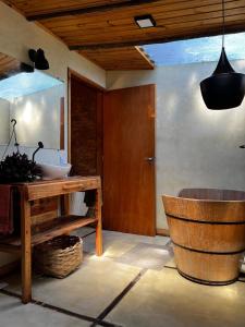 Billede fra billedgalleriet på Sítio Santo Antônio - Chalé com Ofurô i Atibaia