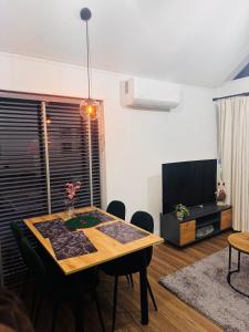 Et tv og/eller underholdning på Zielony Zakątek Ldzań