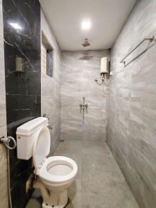 Et badeværelse på Swarnika Resort + 29 billeder