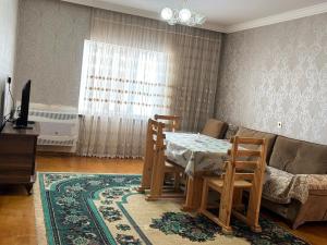 Khu vực ghế ngồi tại Skyview