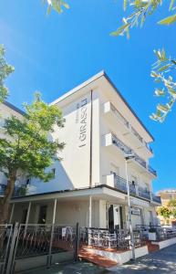 아파트호텔 건물