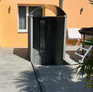 Ảnh trong thư viện ảnh của Residenza San Remy Hundefreundliche Ferienwohnung mit Whirlpool ở Unterkulm