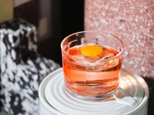 Drinks på TRIBE London Canary Wharf