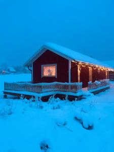 Idyllisk stuga- Isaberg, fri elbilsladdning om vinteren