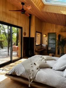 En eller flere senge i et værelse på Idylle du Causse