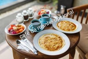 Đồ ăn tại/gần nhà khách