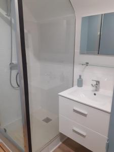 Koupelna v ubytování Le Ty Breizh