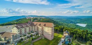 an aerial view of a resort in the mountains at Soaring Eagle #403: 2 Bedrooms, 2 Full Baths in Snowshoe