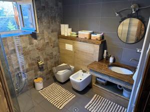 Et badeværelse på Villa Naum