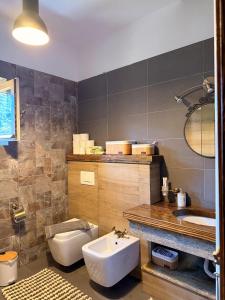 Et badeværelse på Villa Naum