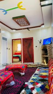 TV/trung tâm giải trí tại Adrar N Darn Guesthouse