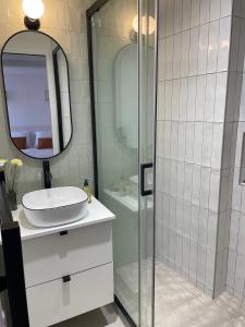 Et badeværelse på La Villa Mandarine sur Arcachon