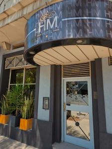 Mặt tiền/cổng chính của HOTEL HM