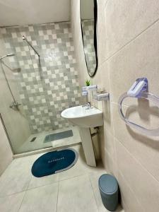 Phòng tắm tại Monopolio gar tgv 5 min