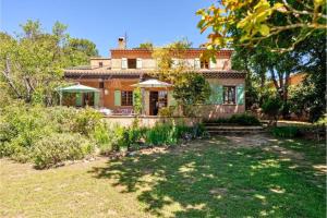 En have udenfor Joli mas "Rêve de lune" en plein coeur du Luberon
