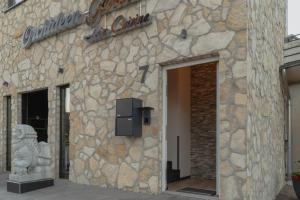 Tòa nhà nơi căn hộ tọa lạc