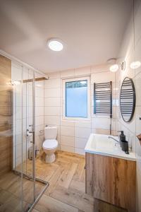 Koupelna v ubytování Osada Golców + 94 fotografií