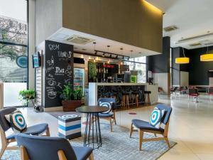 Loungen eller baren på ibis BH Afonso Pena Savassi