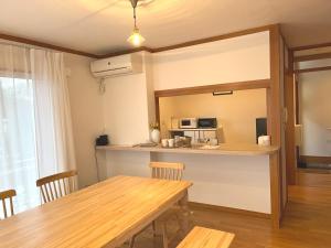 Nhà bếp/bếp nhỏ tại Cozy House Azumino