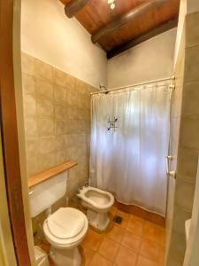 Et badeværelse på Las Casitas, cabañas & suites + 20 billeder