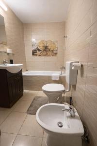 Phòng tắm tại Londof Villa with panoramic view