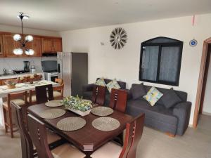 O zonă de relaxare la Laura's Oasis