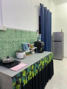 Nhà bếp/bếp nhỏ tại Obah Homestay Kota Bharu +21 ảnh
