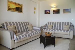 A seating area at Holiday Home Emily