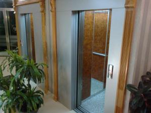Fotografie z fotogalerie ubytování Hotel Anabel Baza v destinaci Baza