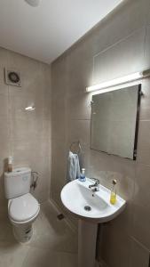 Phòng tắm tại Modern Apartment - Center of Fez