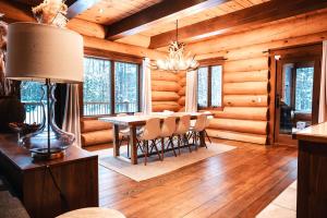 Foto dalla galleria di Rustic Chalet & Serenity in Mont Blanc a Saint-Faustin