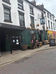 Tòa nhà nơi quán trọ tọa lạc