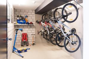 Fitness centrum a/nebo fitness zařízení v ubytování Hotel Albris